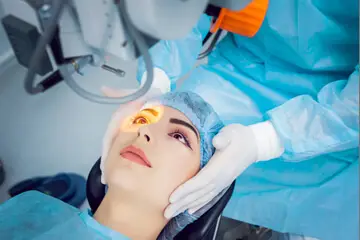 Eyes on Brickell: Cataract-Surgery-Consultation